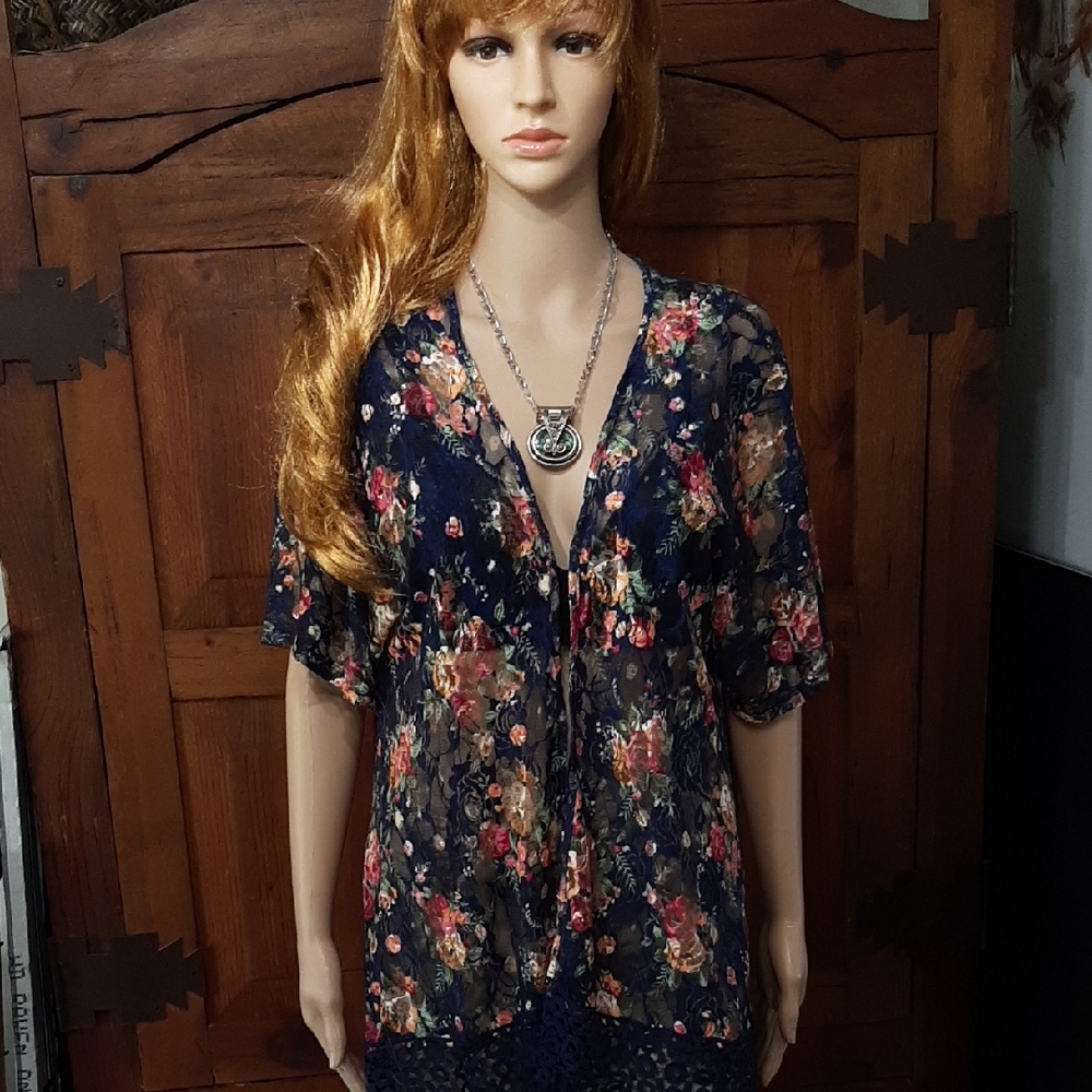Sweet Rain Navy Floral Lace Kimono